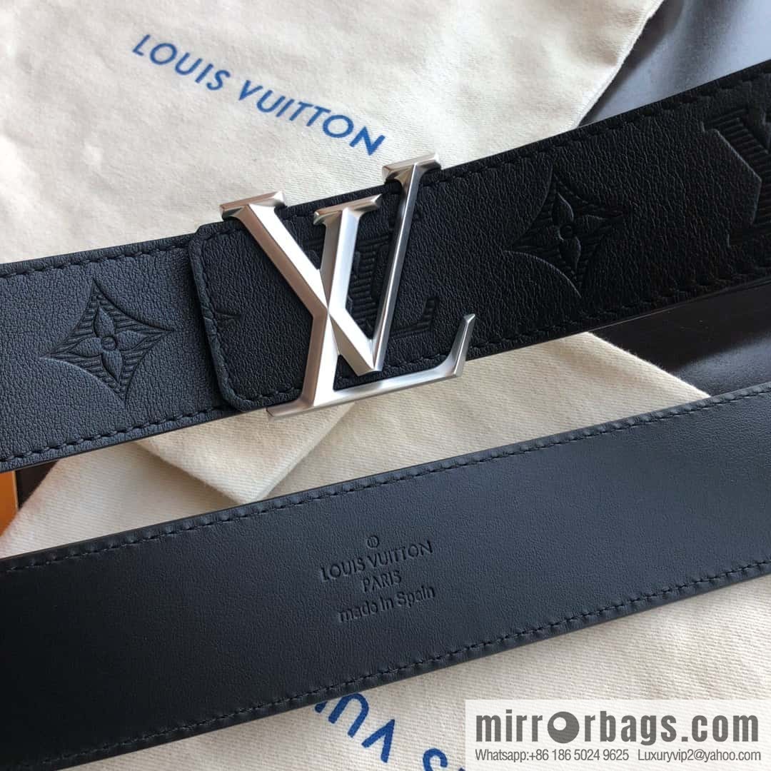 LV Louis Vuitton made in Spain embossed new presbyopia letters rhombus hardware 40MM belt