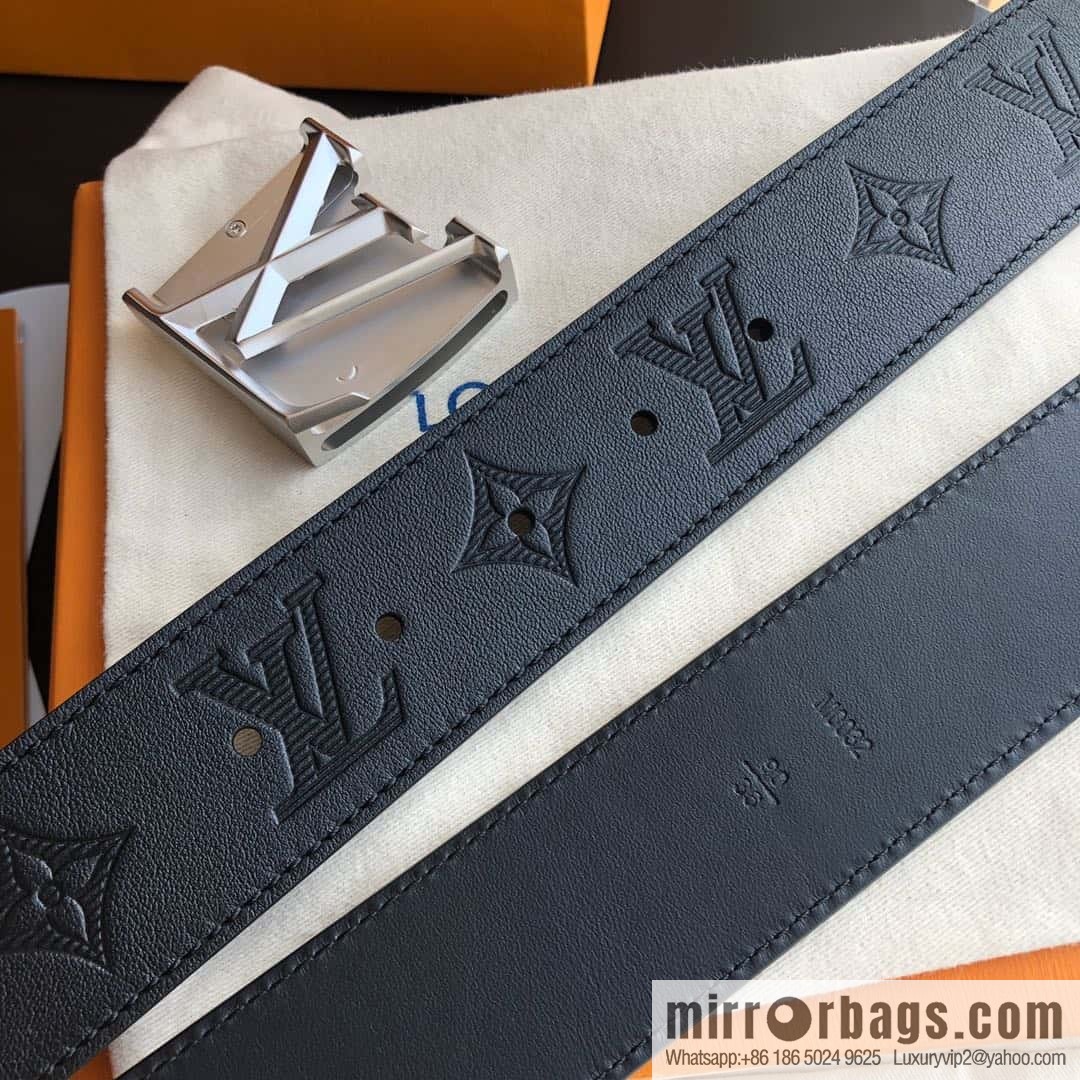 LV Louis Vuitton made in Spain embossed new presbyopia letters rhombus hardware 40MM belt