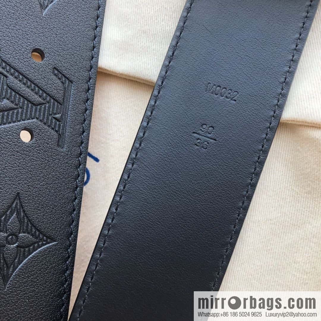 LV Louis Vuitton made in Spain embossed new presbyopia letters rhombus hardware 40MM belt