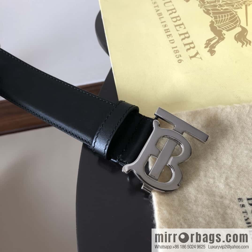 Burberry's new TB logo belt 3.5cm