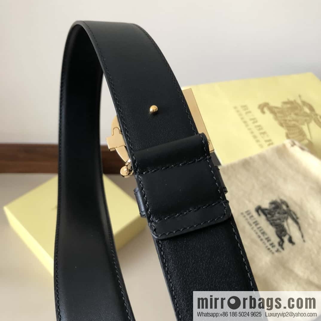 Burberry's new TB logo belt 3.5cm