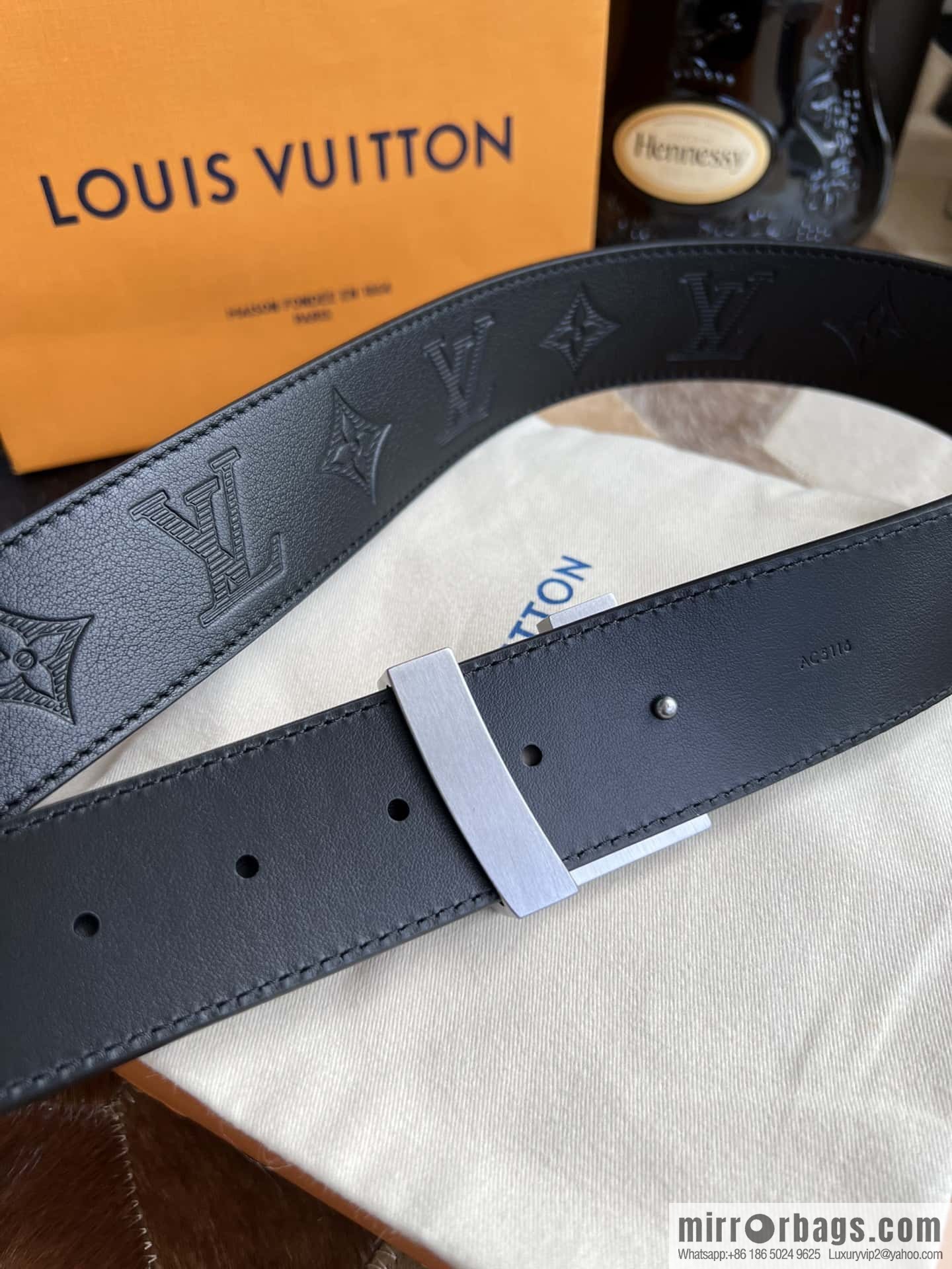 LV/Louis Vuitton, letter metal buckle cowhide embossed belt 40mm.