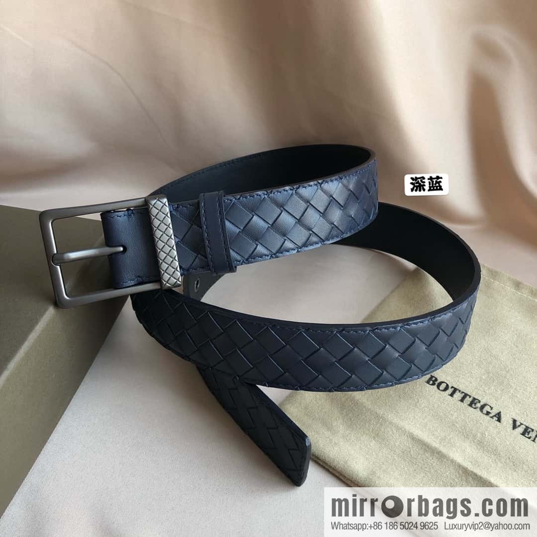 Bottega Veneta Butterfly Replica Luxury Handbag, first layer of cowhide woven, pin buckle design 3.5cm belt