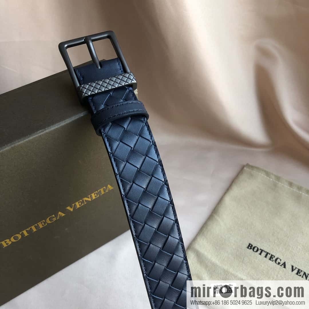 Bottega Veneta Butterfly Replica Luxury Handbag, first layer of cowhide woven, pin buckle design 3.5cm belt