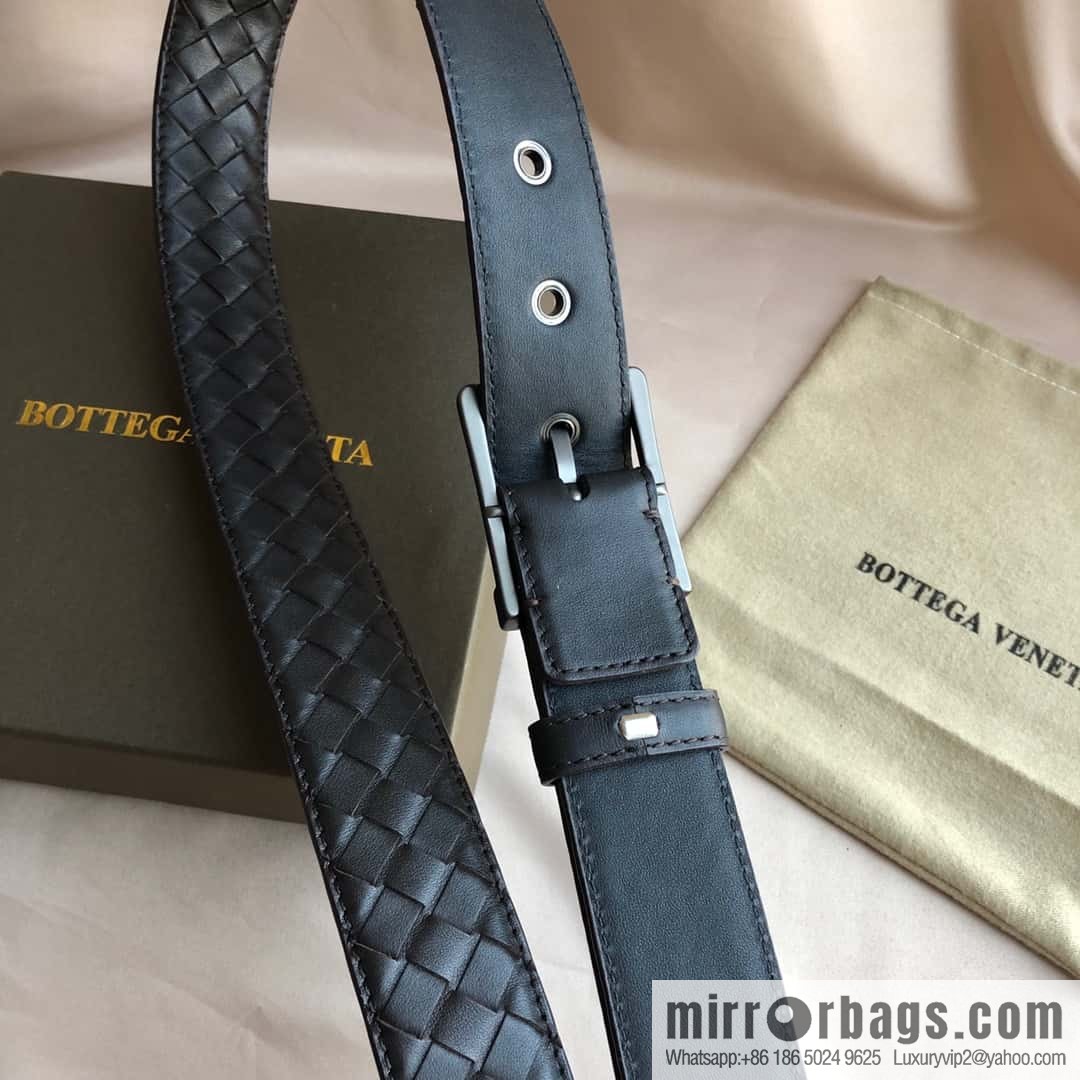 Bottega Veneta Butterfly Replica Luxury Handbag, first layer of cowhide woven, pin buckle design 3.5cm belt