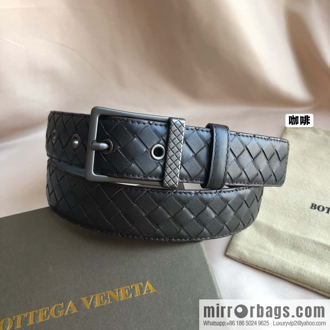 Bottega Veneta Butterfly Replica Luxury Handbag, first layer of cowhide woven, pin buckle design 3.5cm belt