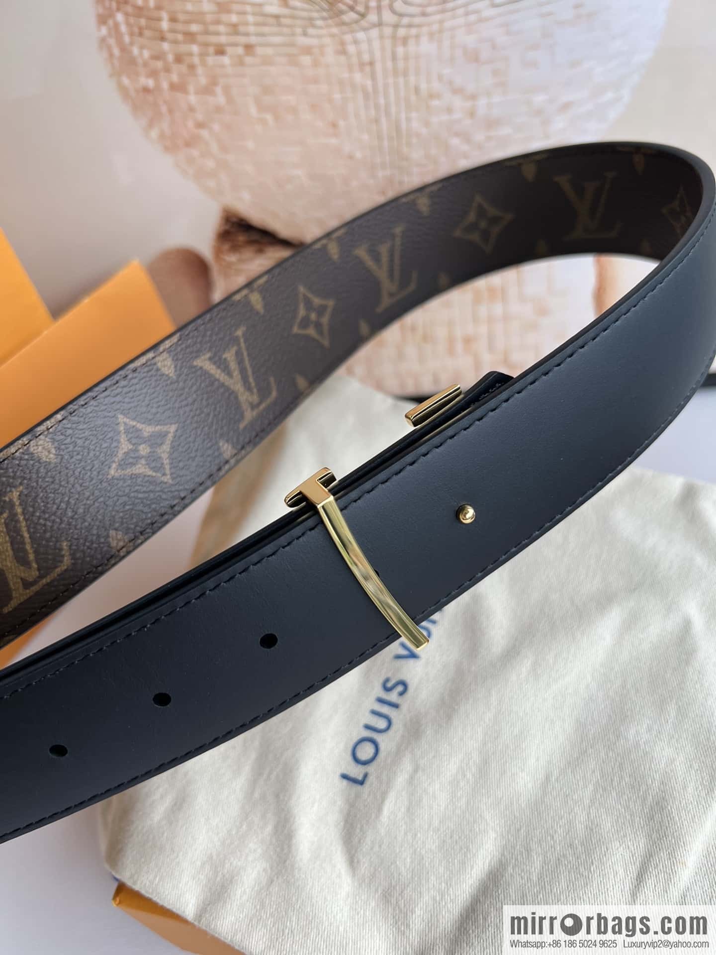 LV INITALES 40mm double-sided belt