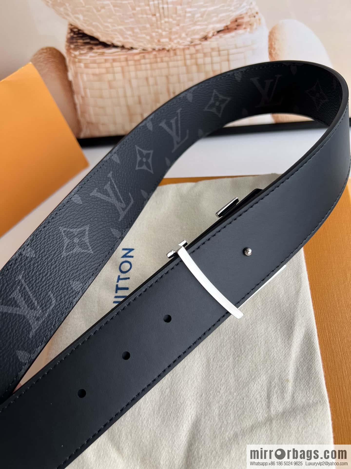 LV INITALES 40mm double-sided belt