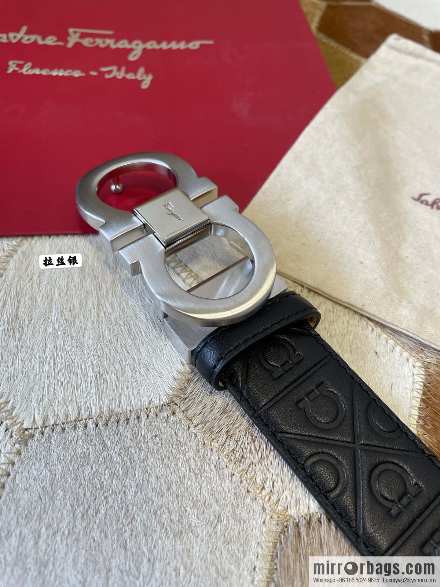 Ferragamo Men's 3.5cm Delicate Double Circle Horseshoe Metal Buckle, Cowhide Belt