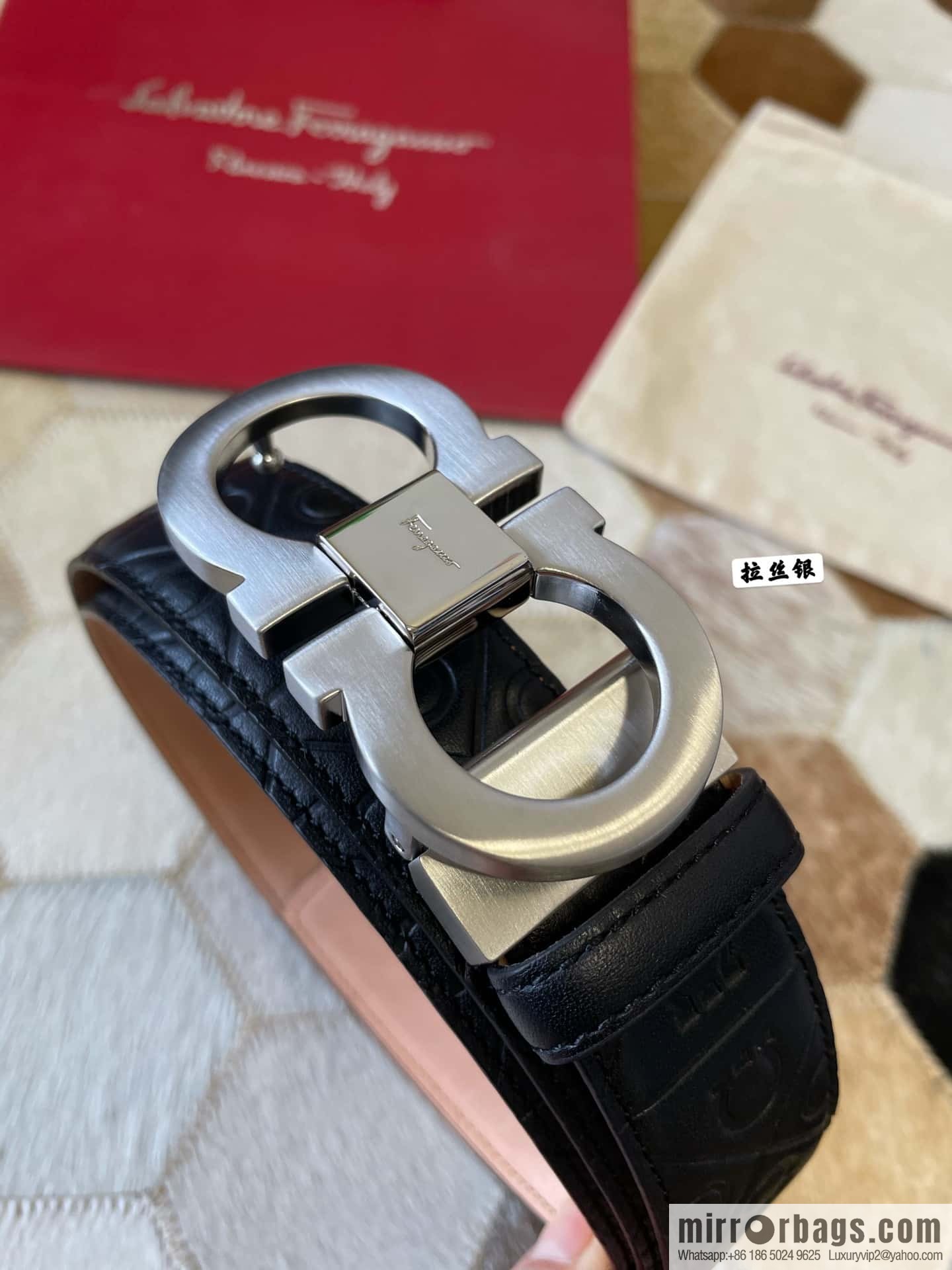 Ferragamo Men's 3.5cm Delicate Double Circle Horseshoe Metal Buckle, Cowhide Belt