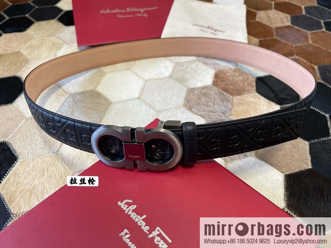 Ferragamo Men's 3.5cm Delicate Double Circle Horseshoe Metal Buckle, Cowhide Belt