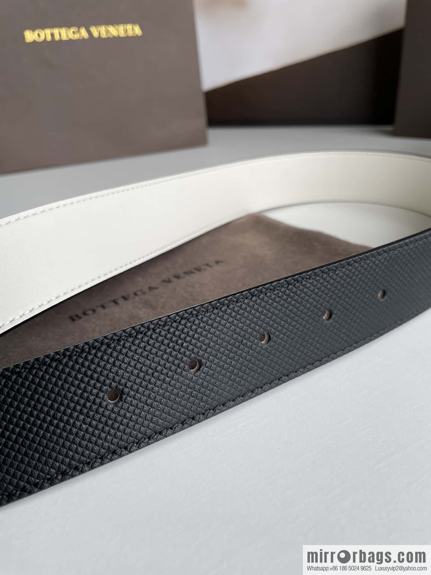 Bottega Veneta, classic weave, cowhide belt 3.5cm