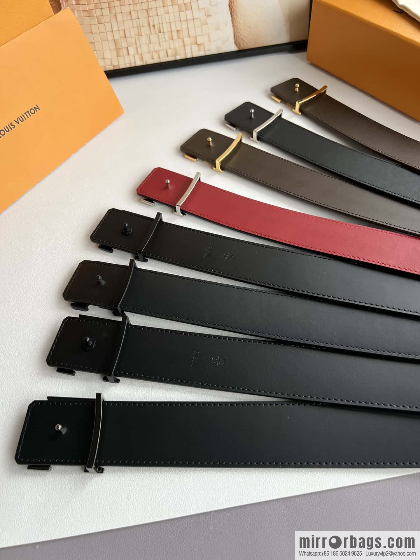 LV Letter Buckle Initials Double Sided Belt 4.0cm