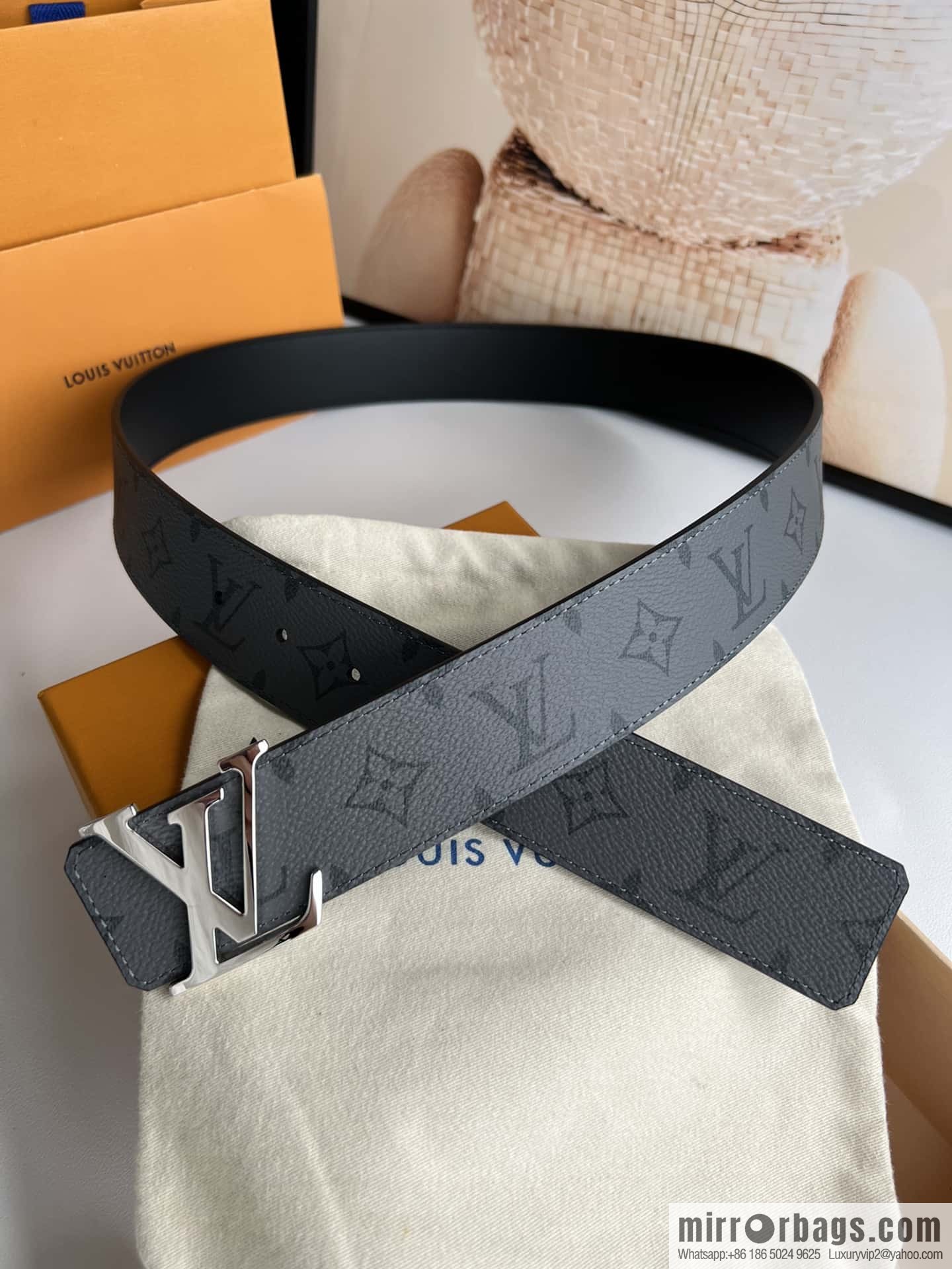 LV Letter Buckle Initials Double Sided Belt 4.0cm