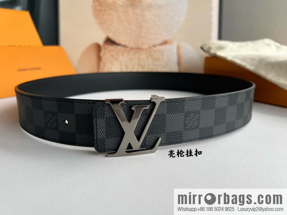 LV Letter Buckle Initials Double Sided Belt 4.0cm