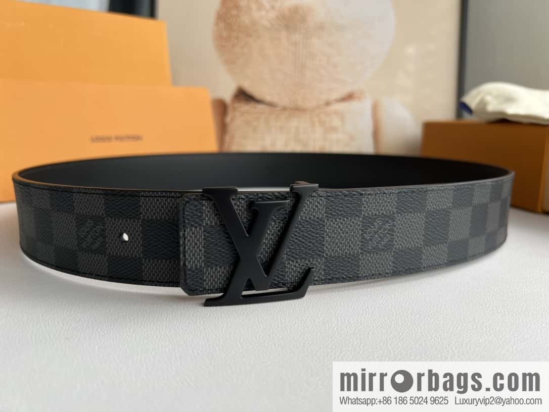 LV Letter Buckle Initials Double Sided Belt 4.0cm