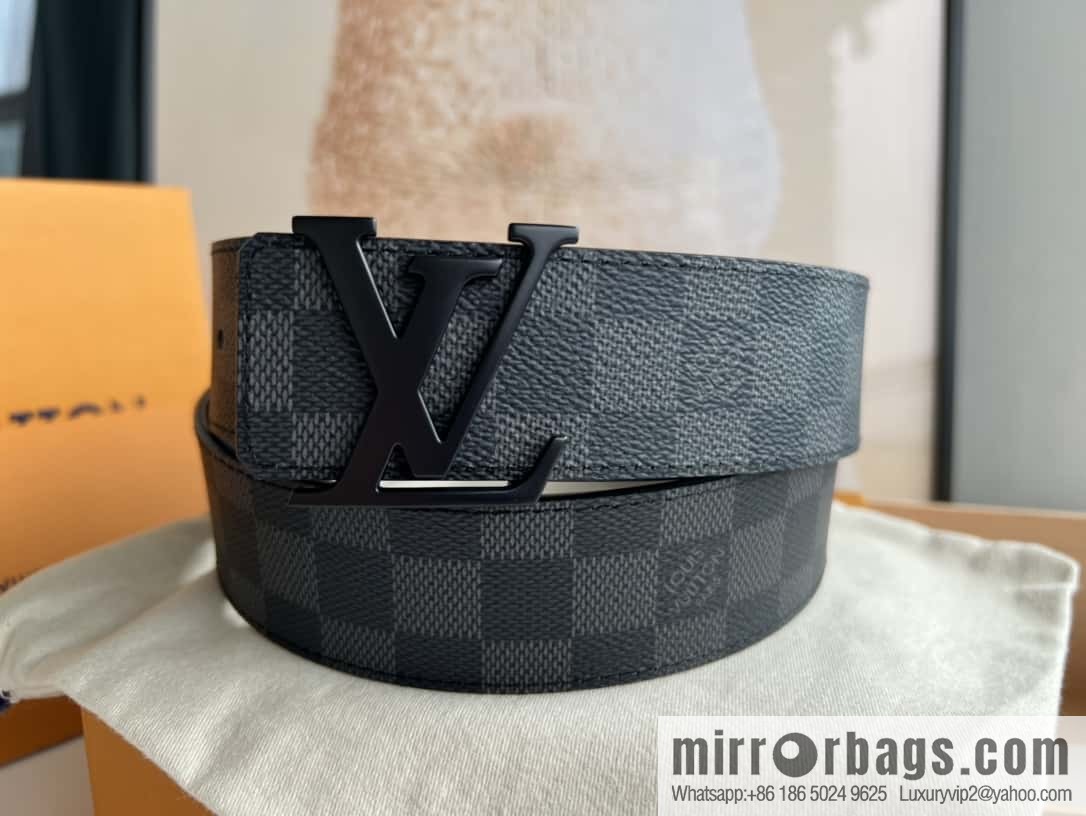LV Letter Buckle Initials Double Sided Belt 4.0cm
