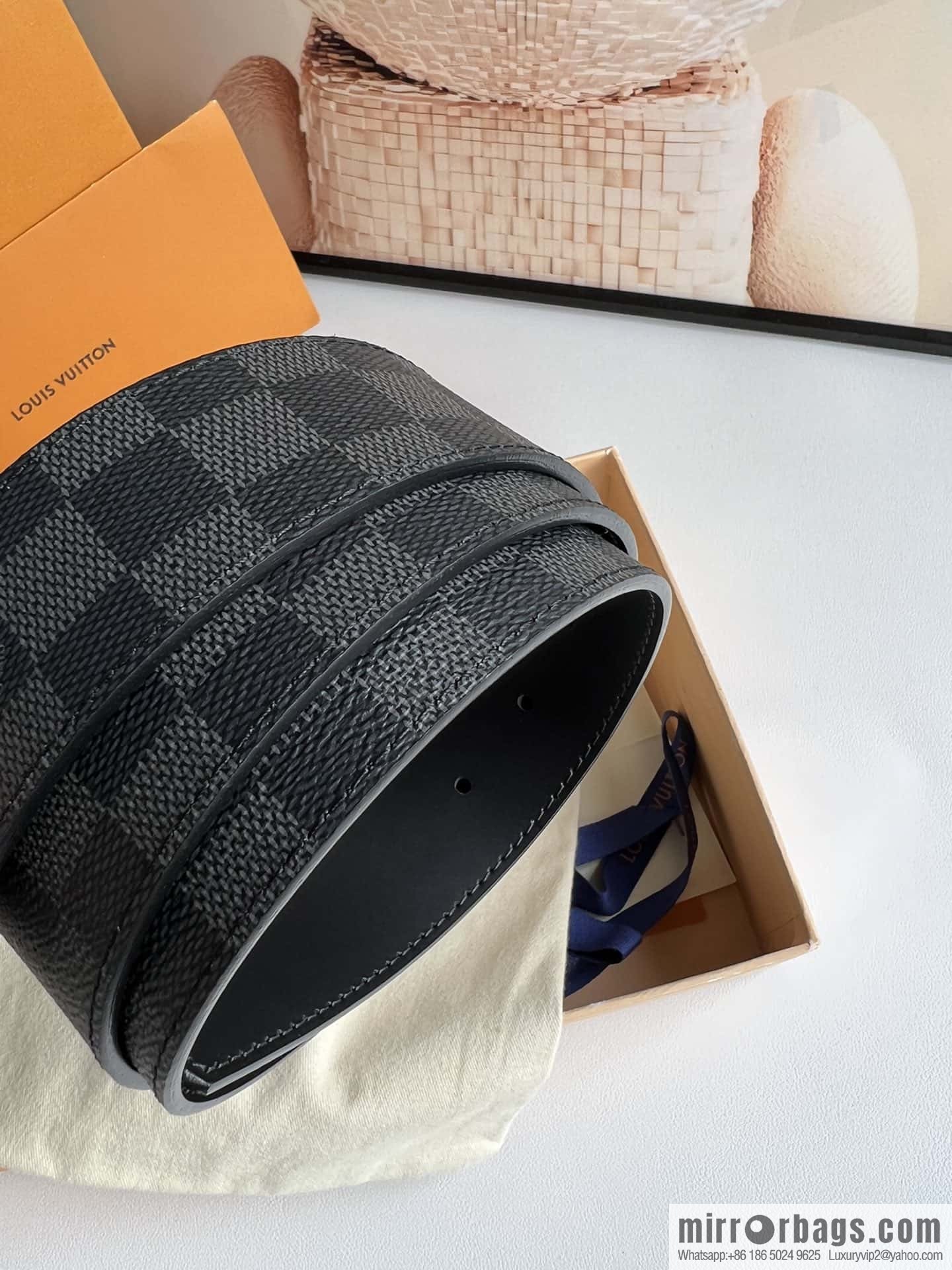 LV Letter Buckle Initials Double Sided Belt 4.0cm