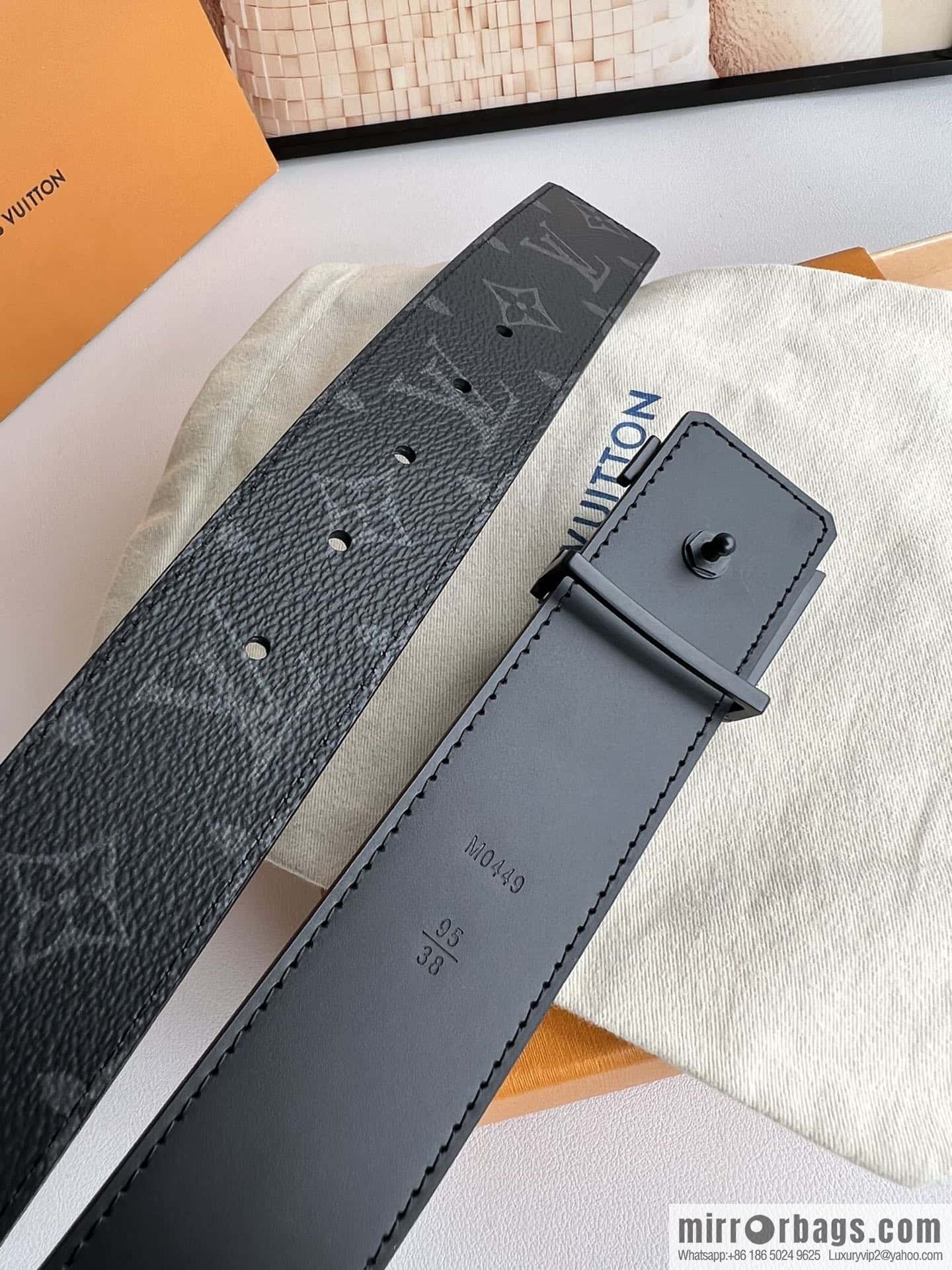 LV Letter Buckle Initials Double Sided Belt 4.0cm