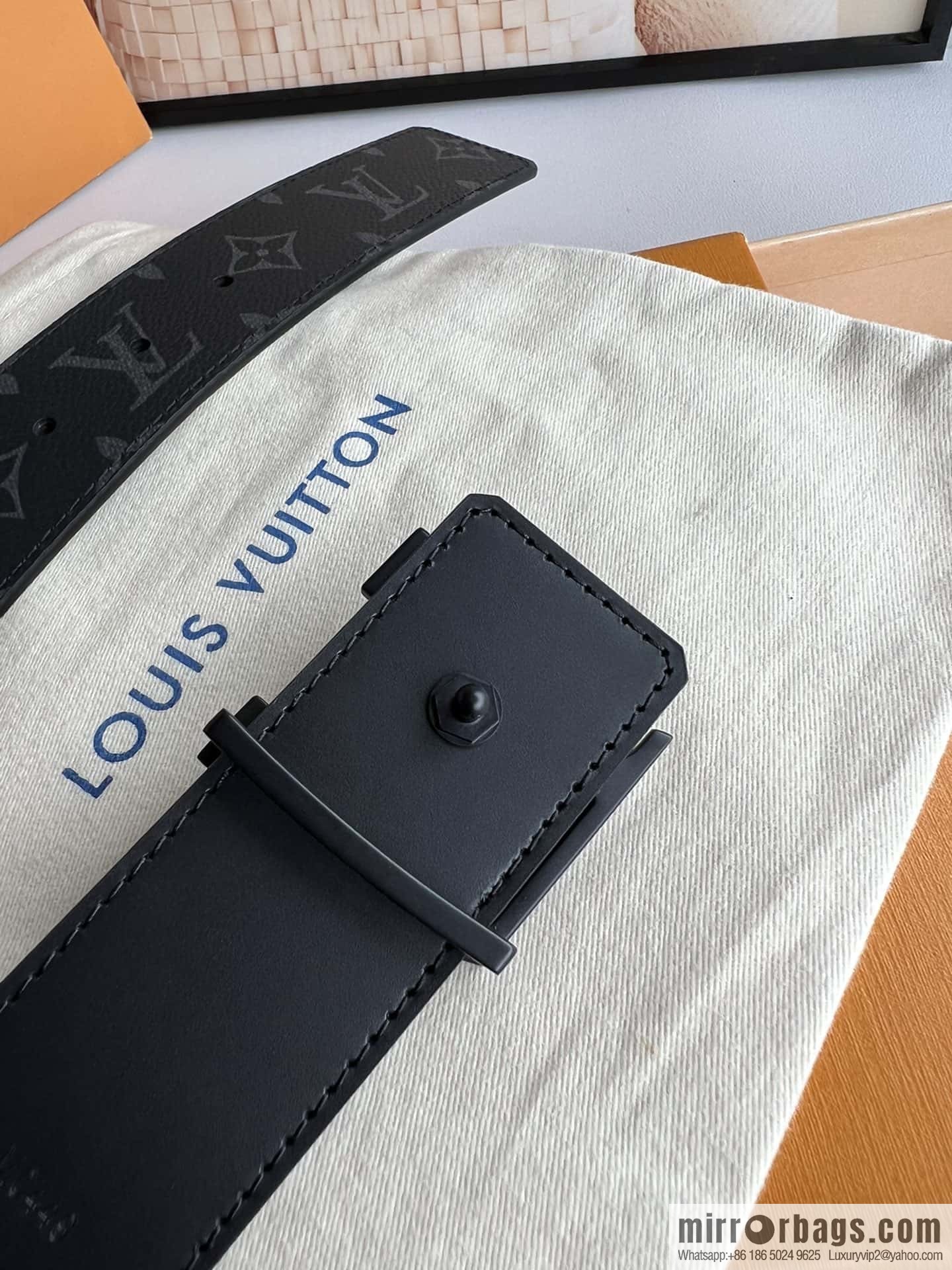 LV Letter Buckle Initials Double Sided Belt 4.0cm