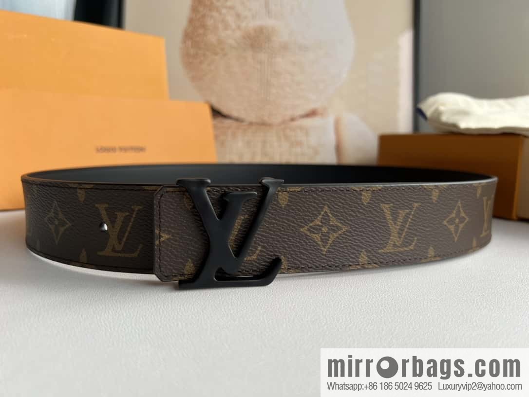 LV Letter Buckle Initials Double Sided Belt 4.0cm