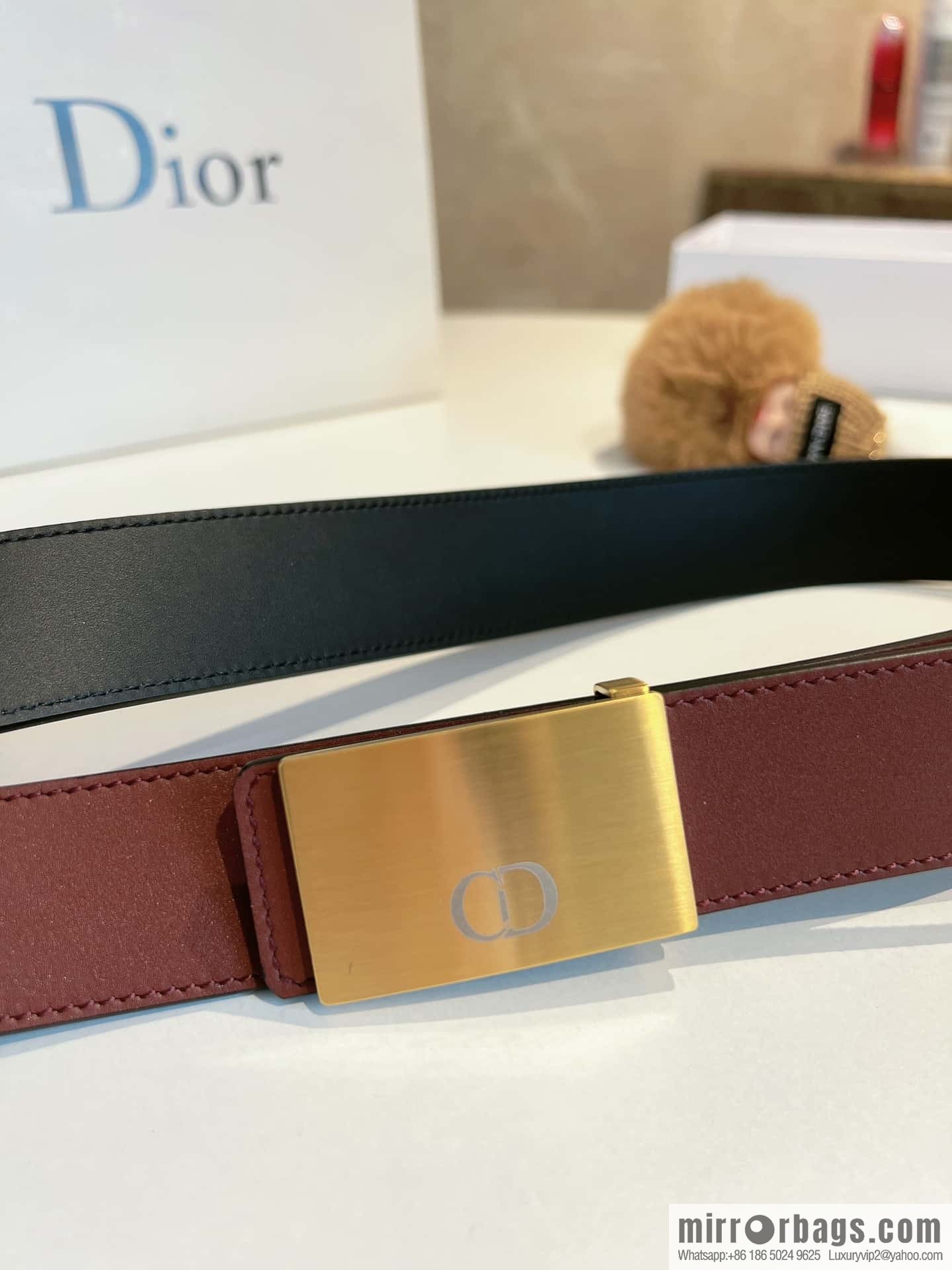 Dior, cowhide leather two-sided brushed craft plate buckle 35mm belt