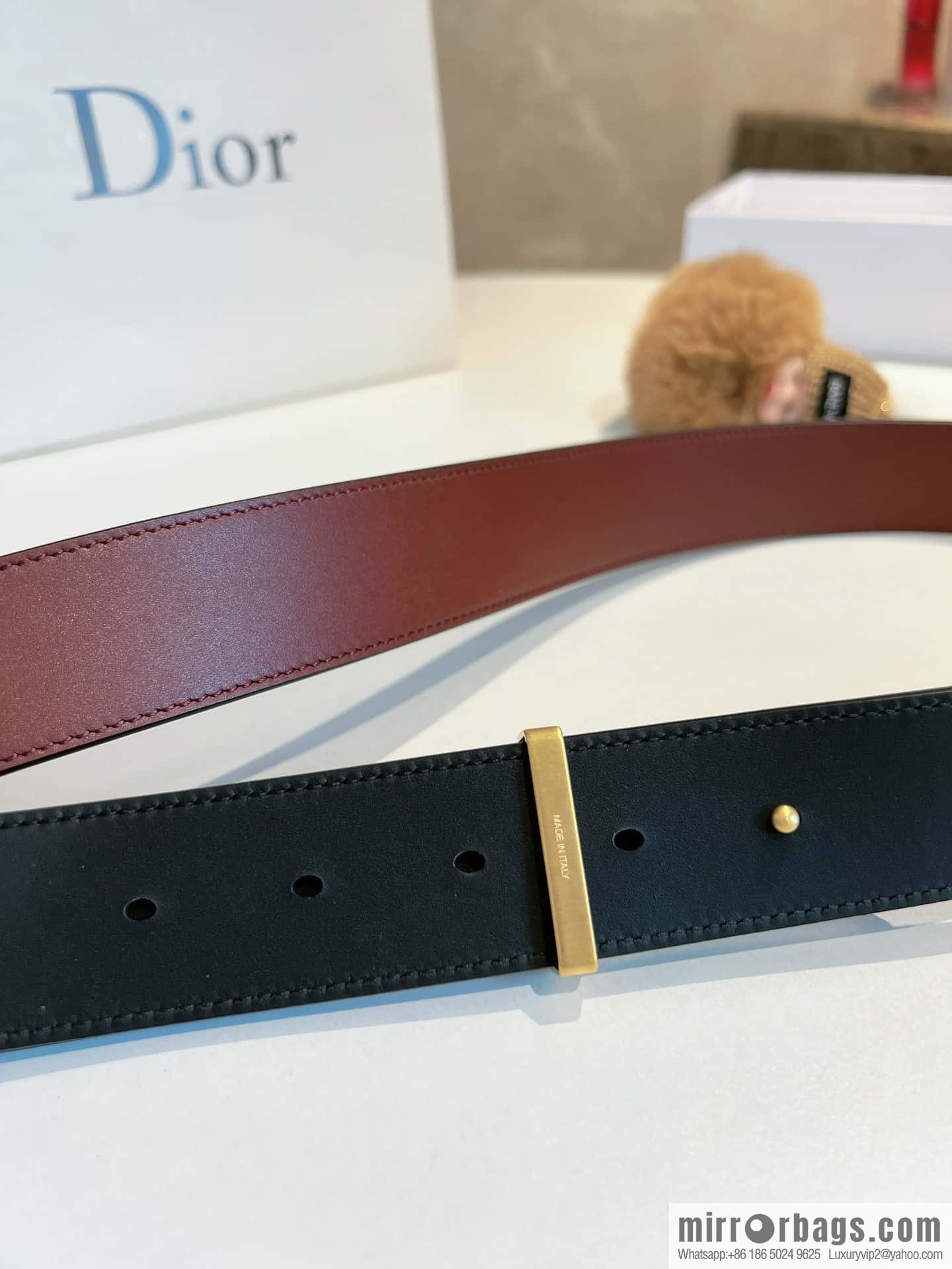 Dior, cowhide leather two-sided brushed craft plate buckle 35mm belt