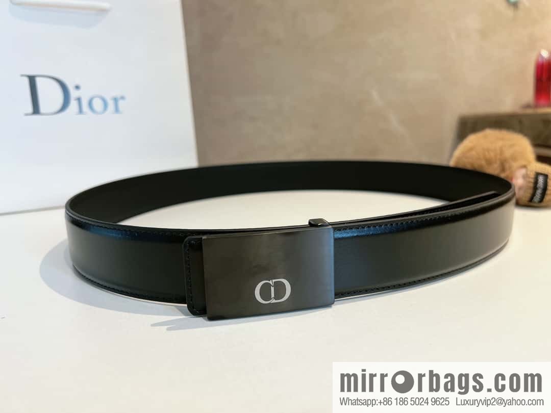 Dior, cowhide leather two-sided brushed craft plate buckle 35mm belt
