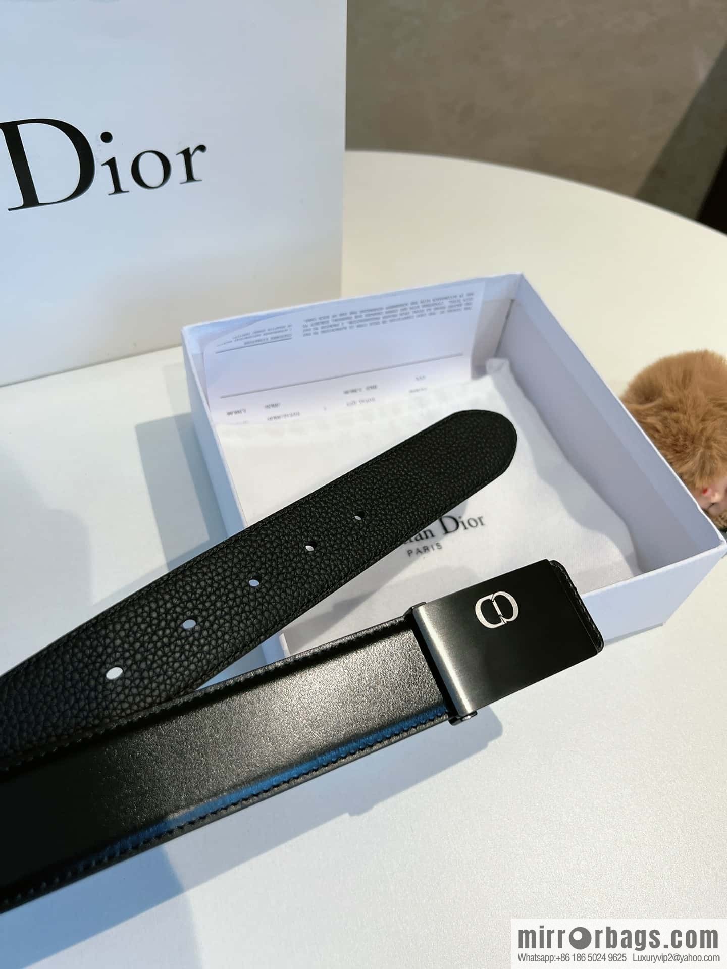 Dior, cowhide leather two-sided brushed craft plate buckle 35mm belt
