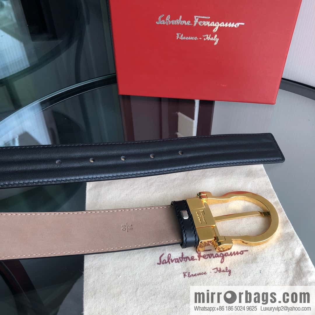 Ferragamo Ferragamo, exquisite needle button head, imported double-sided first-layer cowhide wavy texture belt 3.5cm
