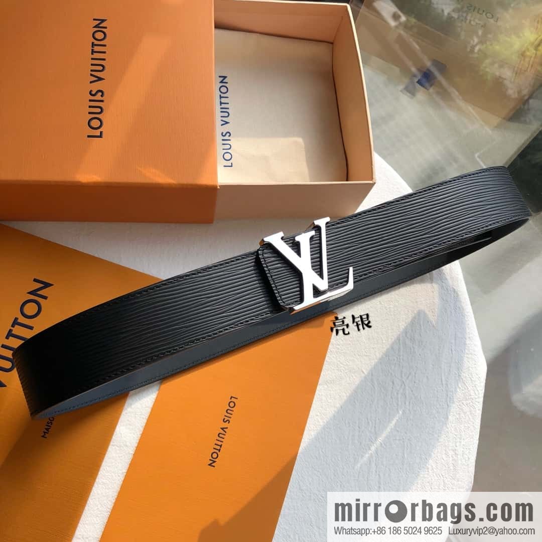 LV Initiales. 40mm Black Water Ripple Belt M9229