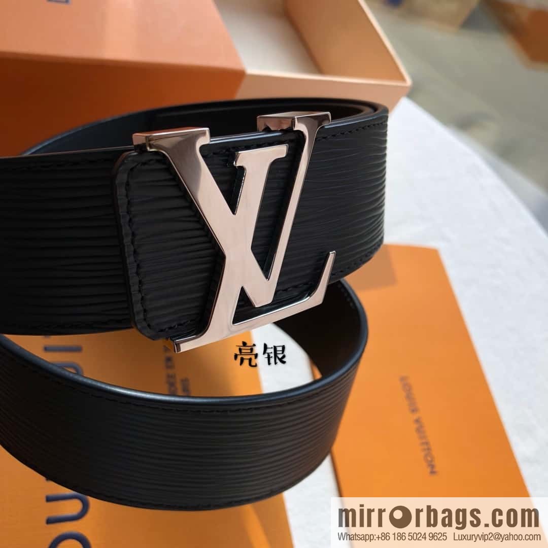 LV Initiales. 40mm Black Water Ripple Belt M9229