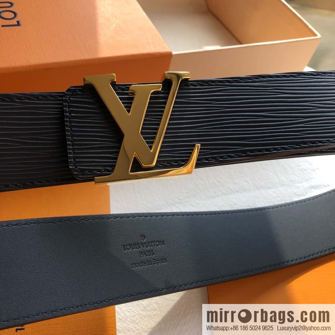 LV Initiales. 40mm Black Water Ripple Belt M9229