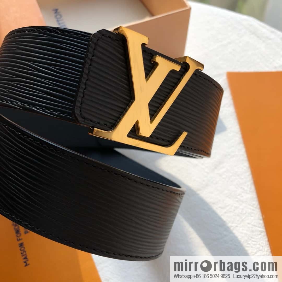 LV Initiales. 40mm Black Water Ripple Belt M9229