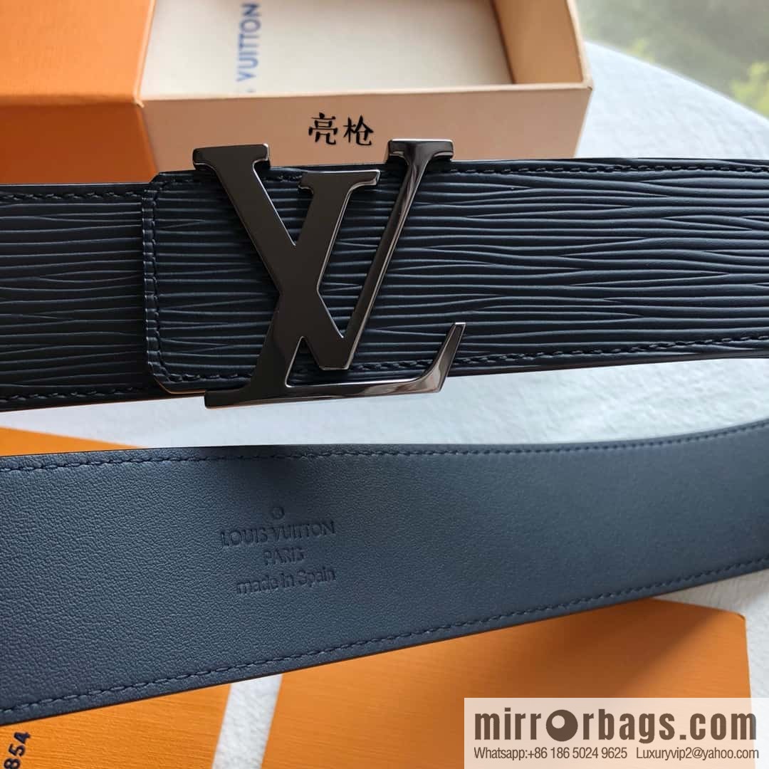 LV Initiales. 40mm Black Water Ripple Belt M9229