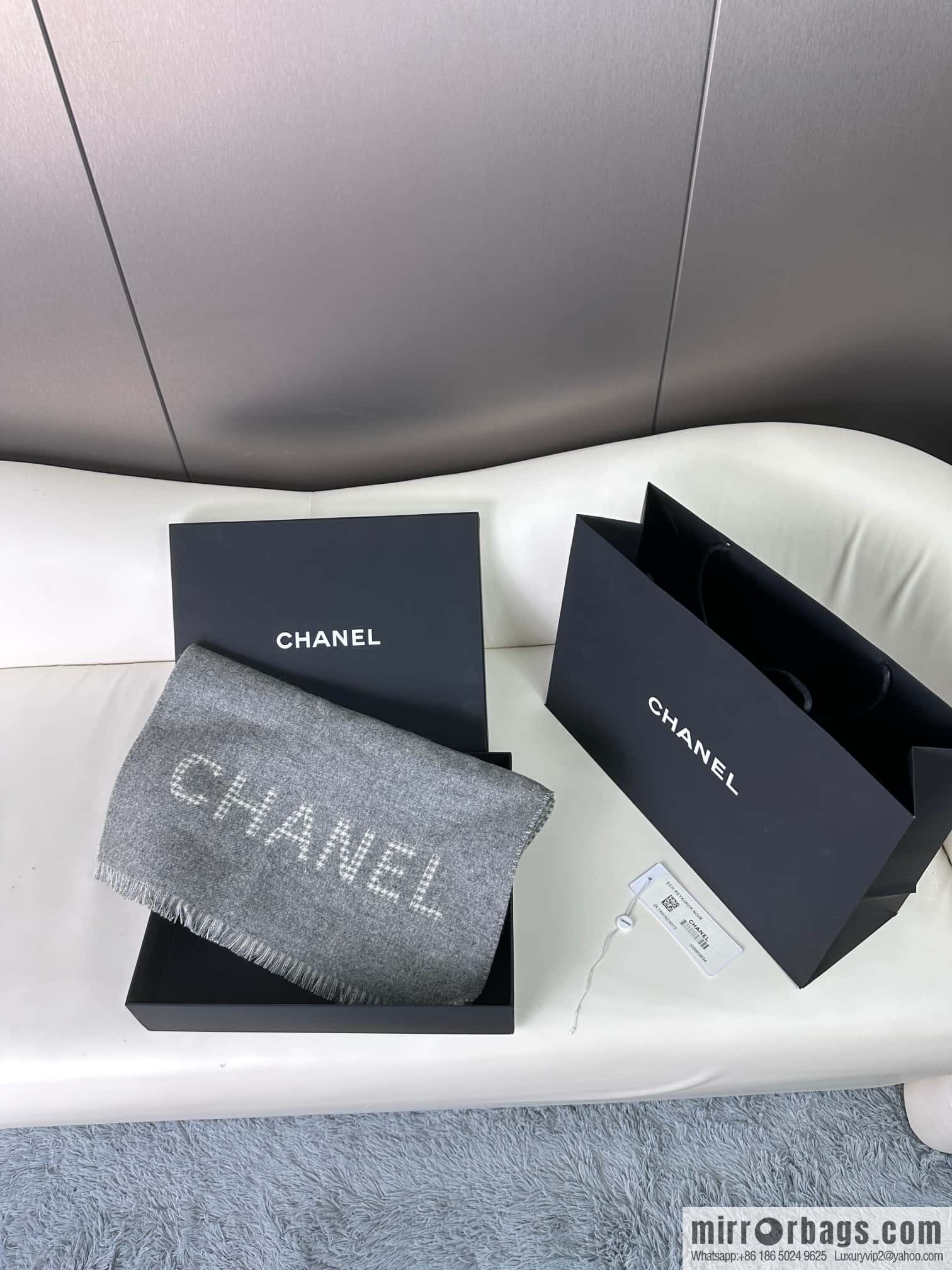 CHANEL Grandma Xiang tail order new 23B thousand bird grid color matching cashmere scarf