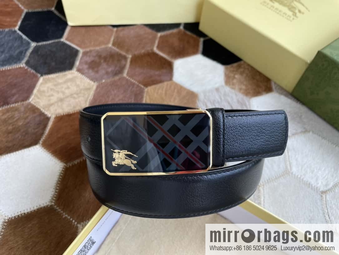 Burberry Burberry, logo warhorse metal buckle, sheep texture first layer cowhide belt 3.5CM