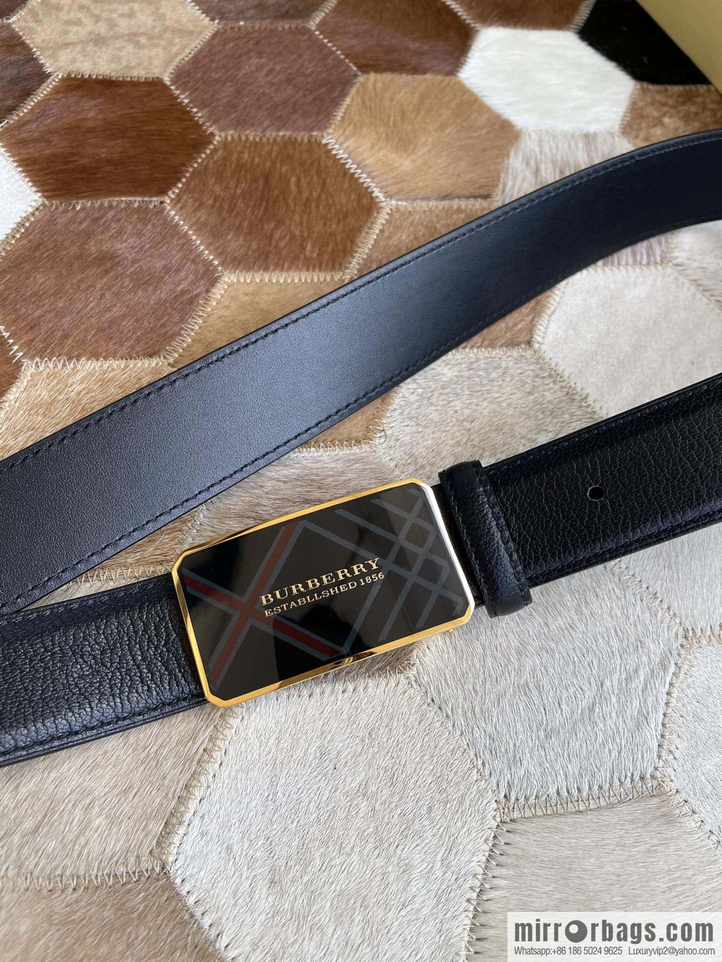 Burberry Burberry, logo warhorse metal buckle, sheep texture first layer cowhide belt 3.5CM