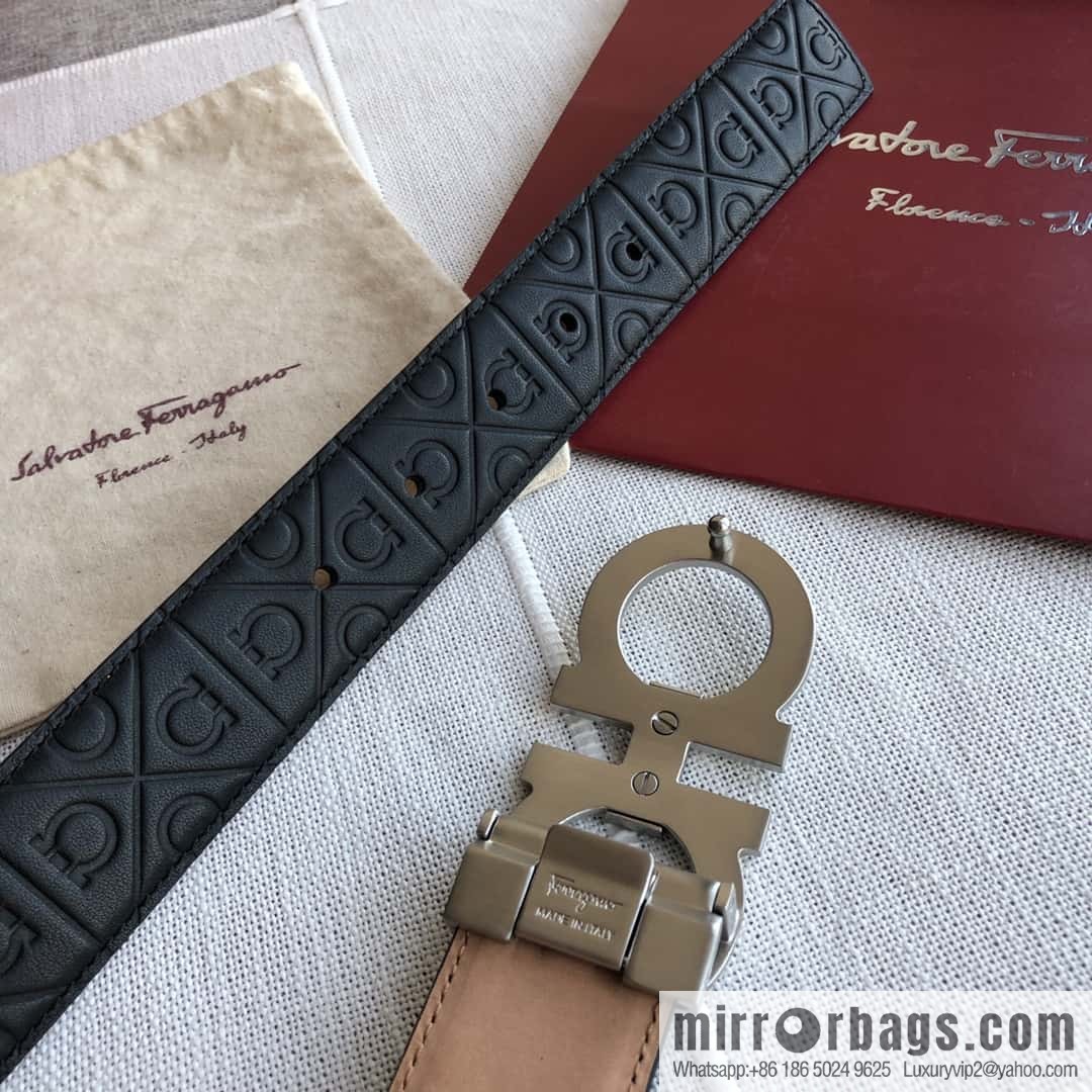 Ferragamo Ferragamo, exquisite double-circle horseshoe metal buckle, cowhide belt 3.5cm