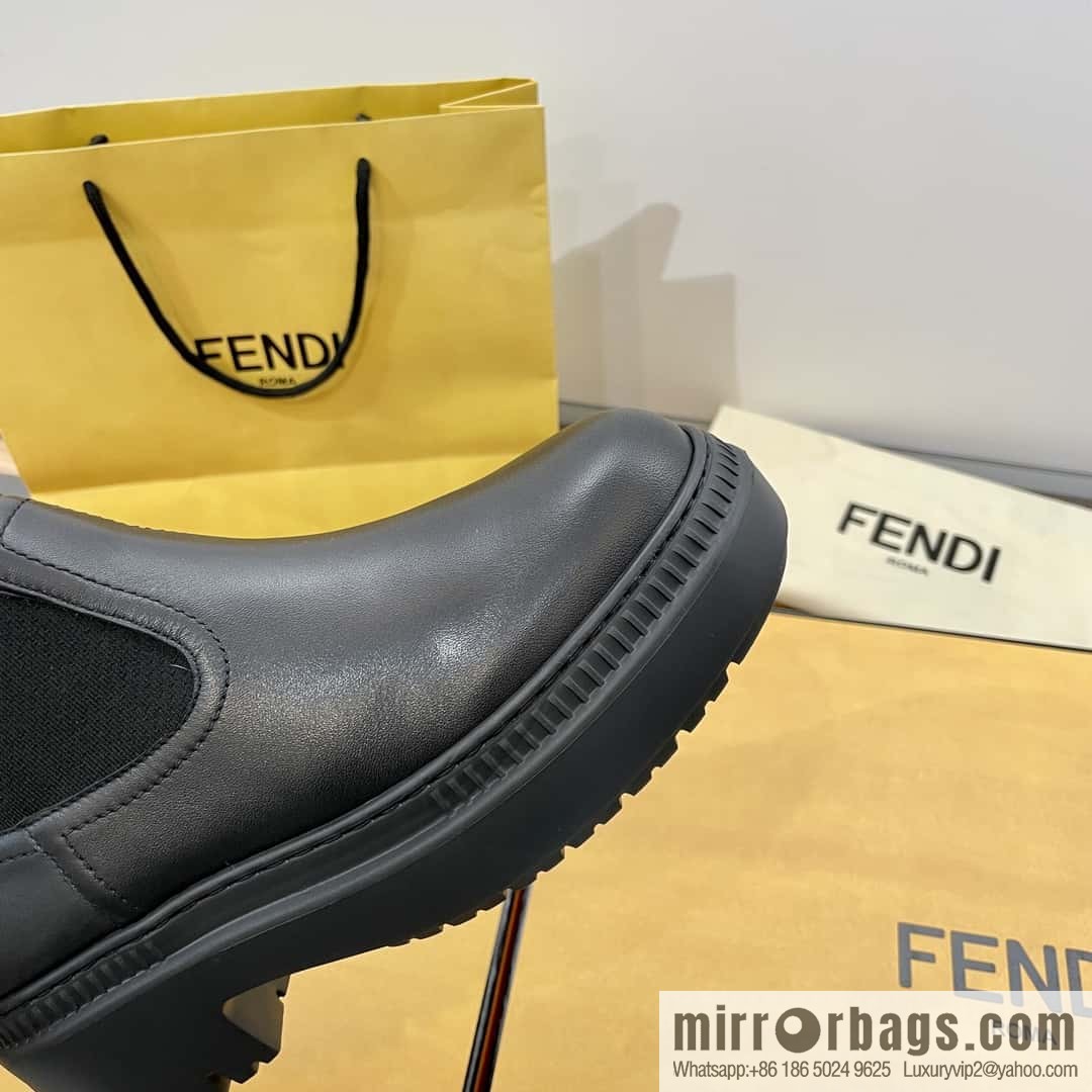 FENDI Fendi Knitted stretch, locomotive Martin socks boots
