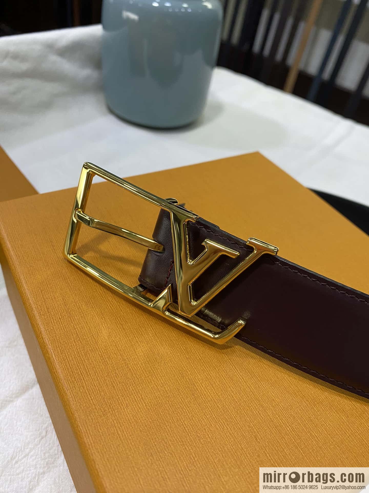 LV calfskin shiny retouching metal LV pin buckle letter logo belt 3.5cm