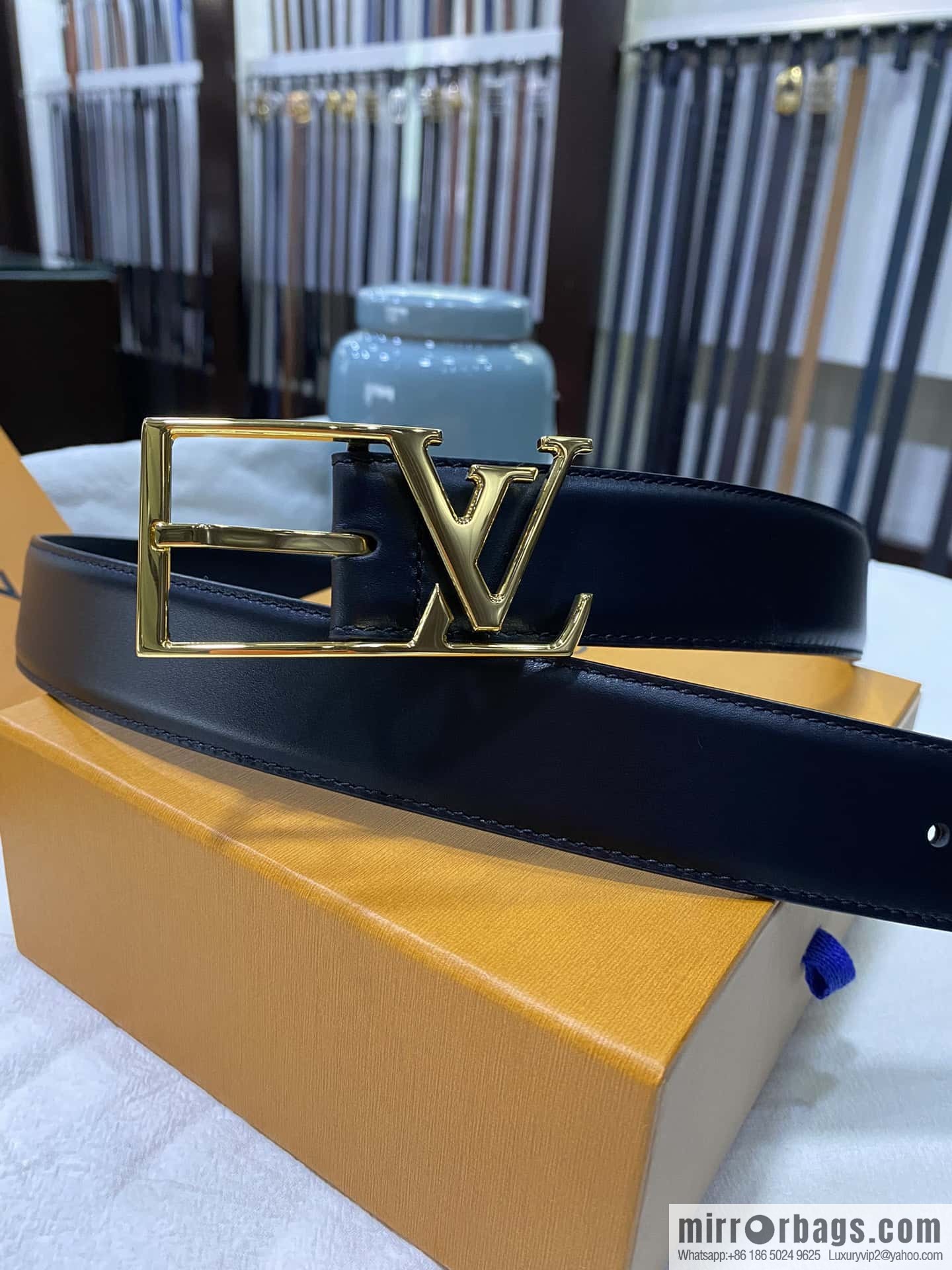 LV calfskin shiny retouching metal LV pin buckle letter logo belt 3.5cm