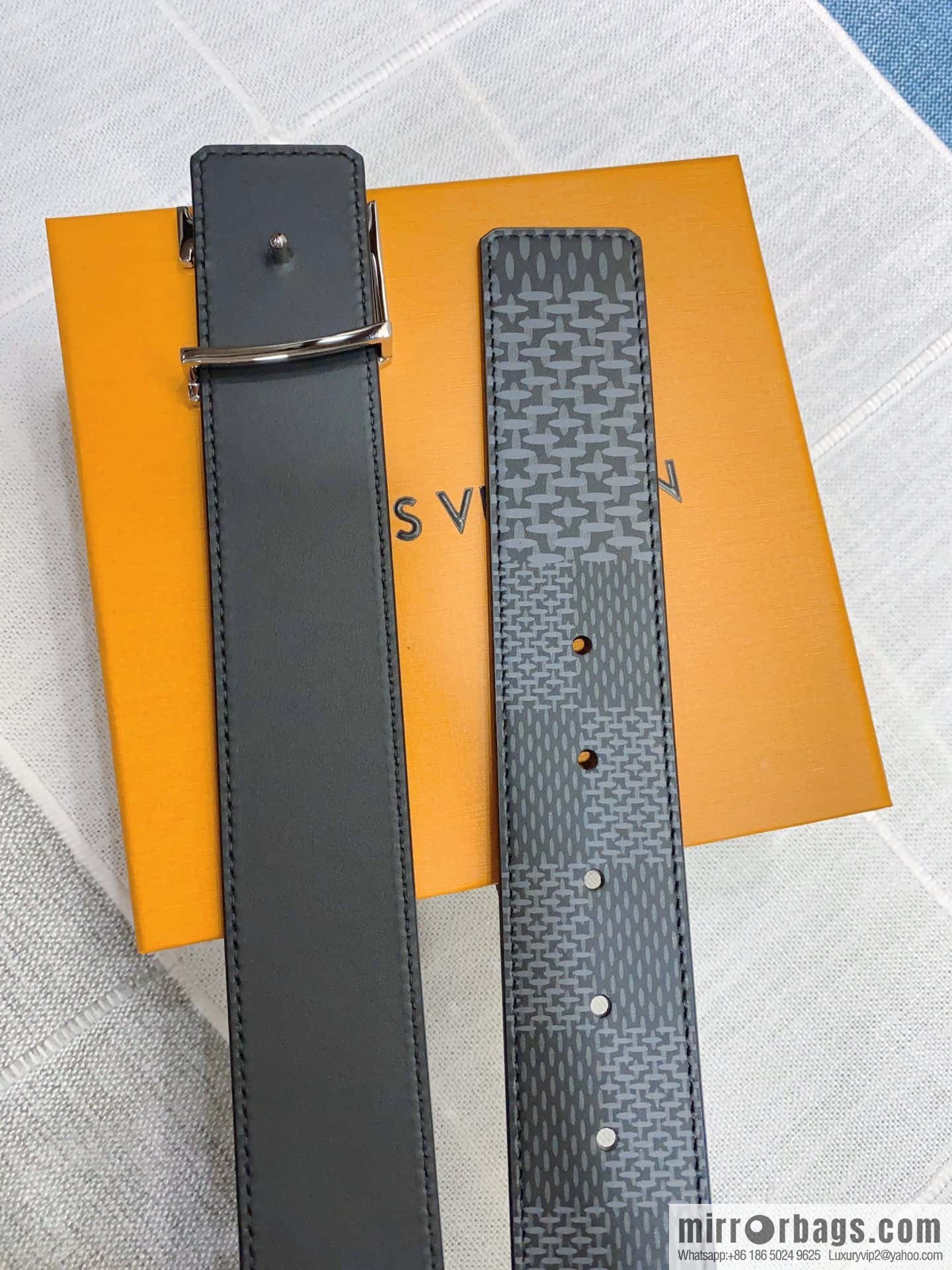 LV button head double-sided belt, men's width 4.0cm M0340