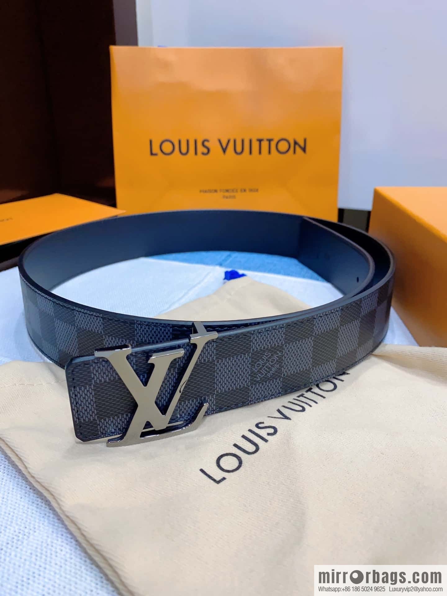 LV button head double-sided belt, men's width 4.0cm M0340