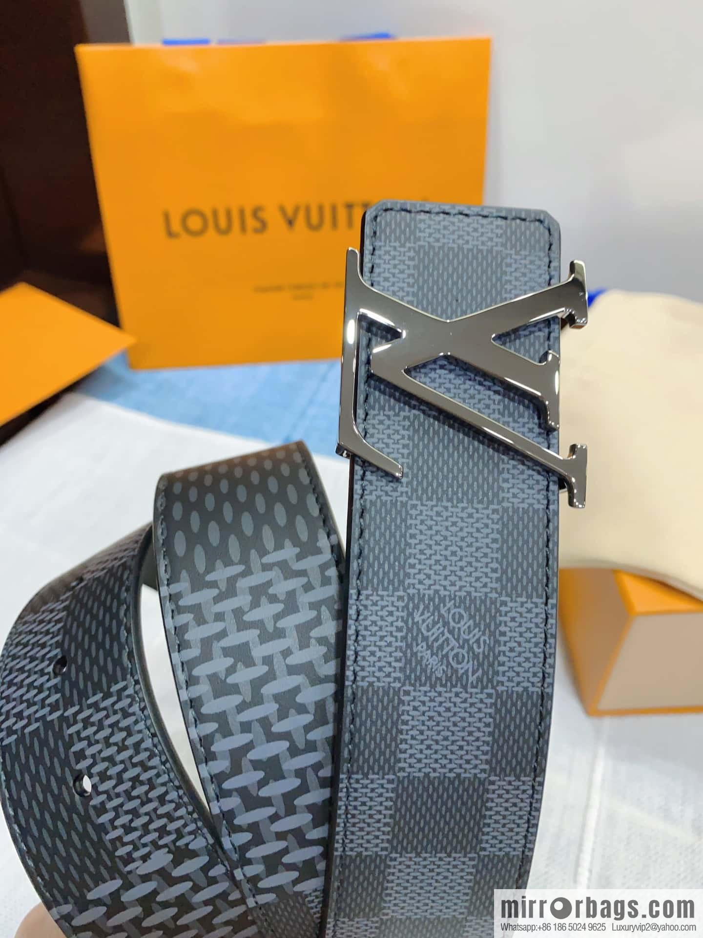 LV button head double-sided belt, men's width 4.0cm M0340