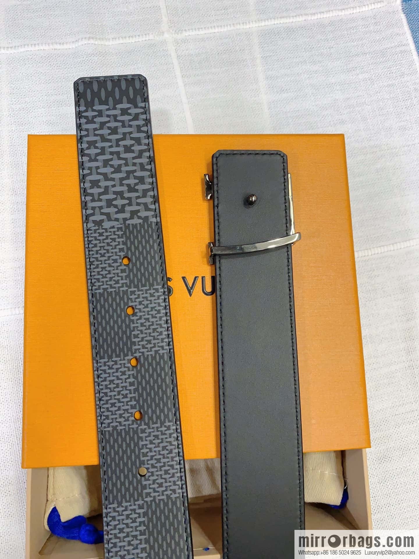LV button head double-sided belt, men's width 4.0cm M0340