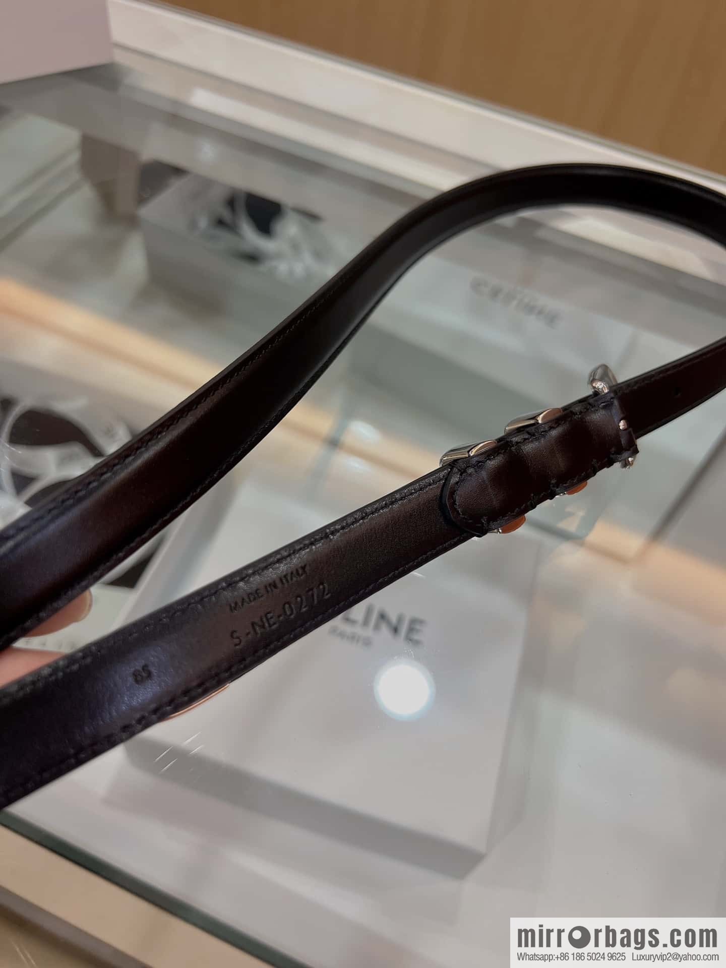 CELINE Celine, Vintage Metal Hardware 1.8cm First Layer Cowhide Belt