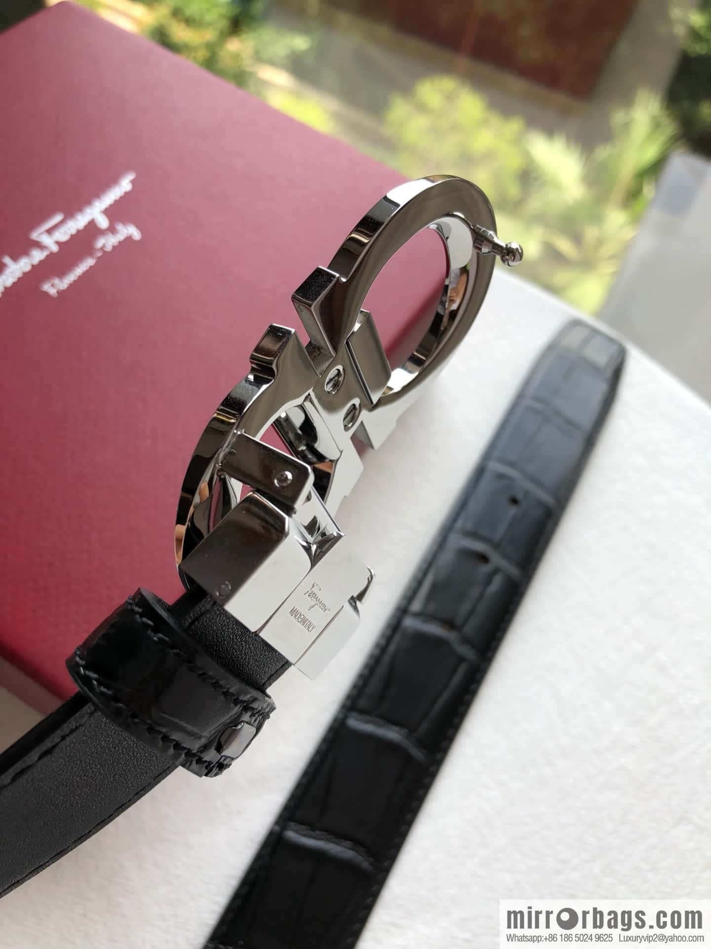 Ferragamo Ferragamo, Boutique Double Circle Metal Buckle, Crocodile Textured Men's Belt 3.5cm