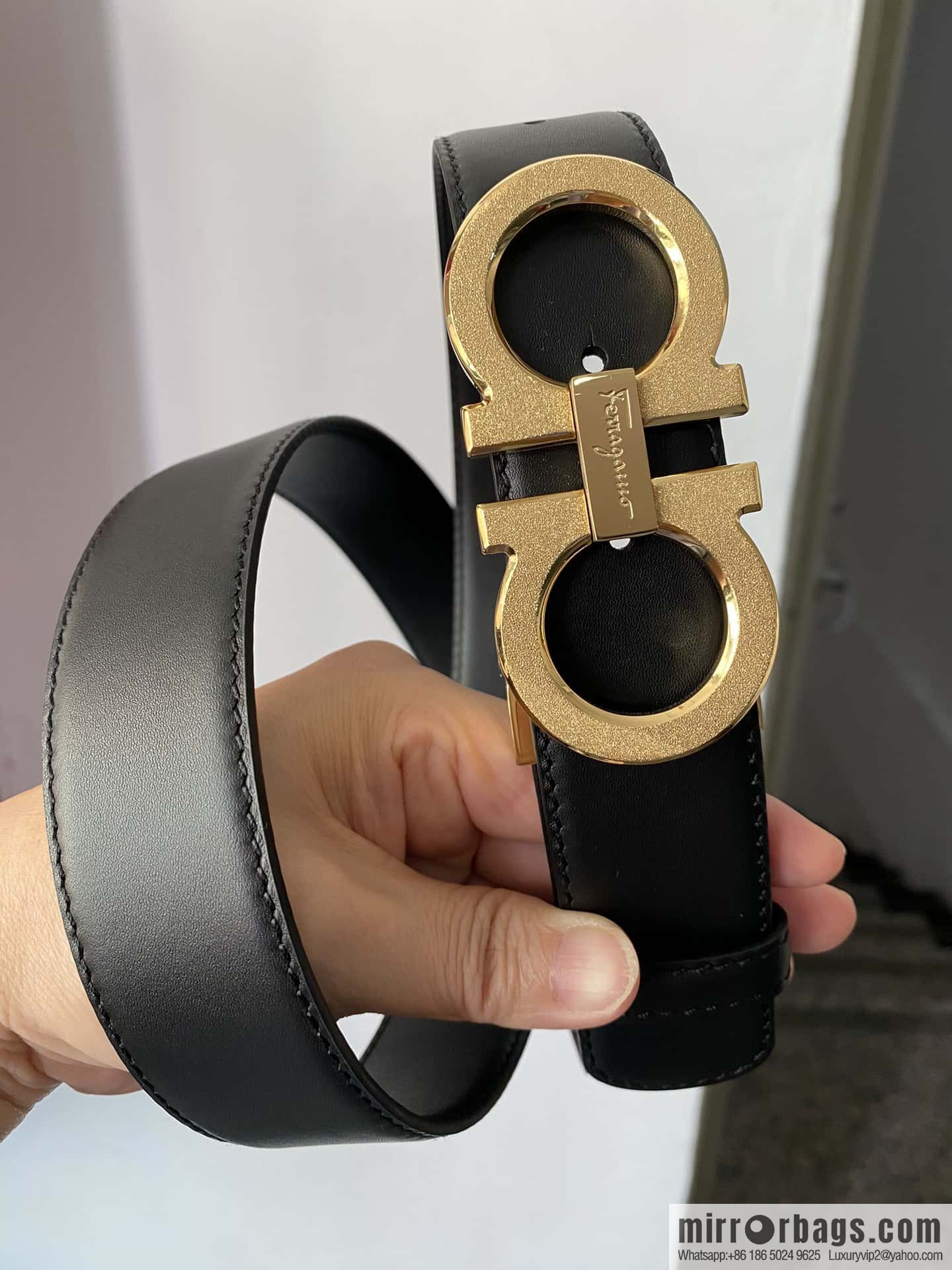 Ferragamo Ferragamo, stainless steel figure 8 rolling sand metal clasp, first layer cowhide belt 3.5CM