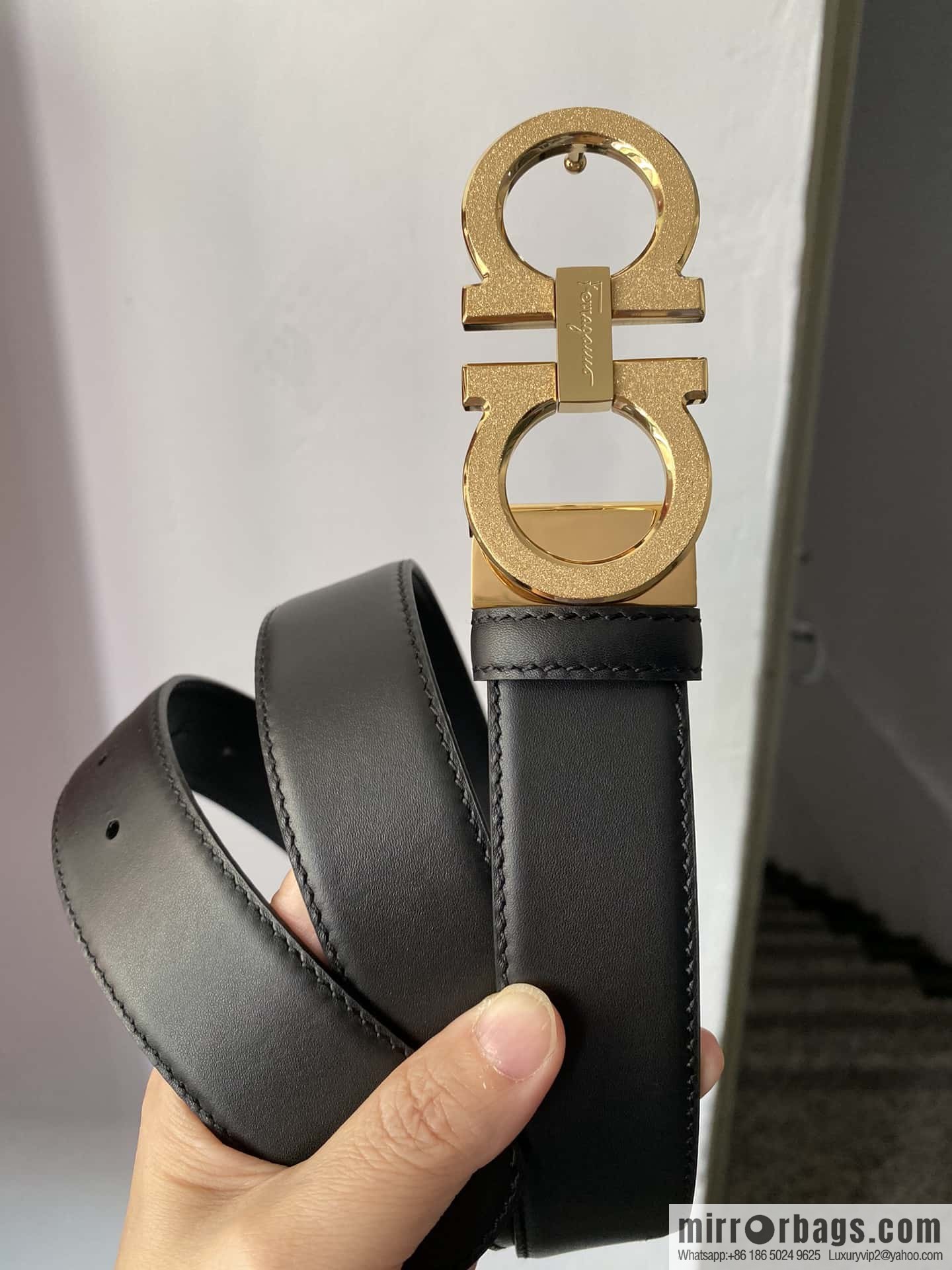 Ferragamo Ferragamo, stainless steel figure 8 rolling sand metal clasp, first layer cowhide belt 3.5CM